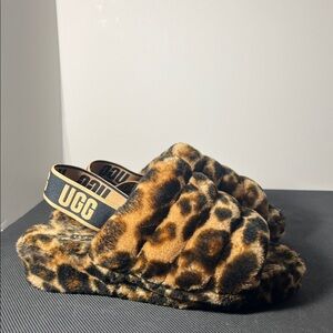 UGG Women's Tan and Black Leopard Slippers. SH157
